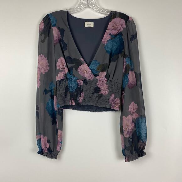 Wilfred Cropped Semi Sheer V Neck Blouse Gray Floral Womens Size Small - Picture 3 of 12